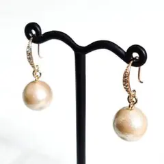 コットンパールピアス　12㎜　キュービックジルコニア付フック