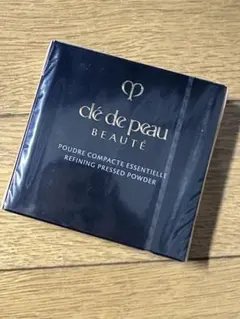 クレドポーボーテ【百貨店正規】 プードルコンパクトエサンシエル n 本体