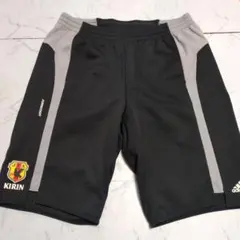 adidas サッカー ハーフパンツ 黒/グレー