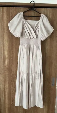 【美品/SALE】パフスリーブ ロングワンピース オフベージュ GRL 半袖