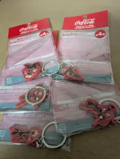 コカ・コーラ MARVEL デザイン キーチェーン 全4種セットのサムネイル