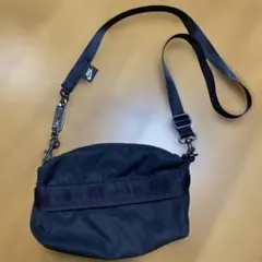 NIKE フューチュラ　ラックス　クロスバッグ　チェーンバッグ　ポーチ　肩掛け