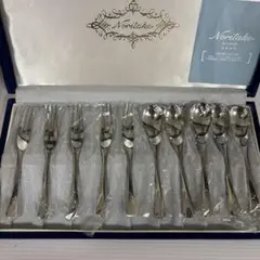 Item thumbnail for item 1a33eca1-ab4b-463a-a77d-3f721e286a78