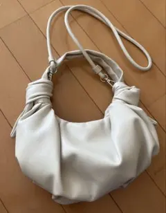 【美品】ZARA ショルダーバッグ ボディバッグ