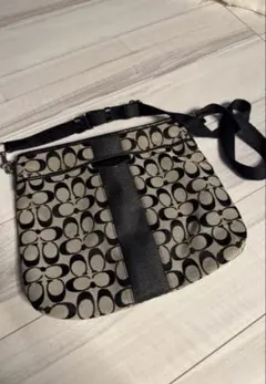 coachショルダーバッグ　swag dripのサムネイル