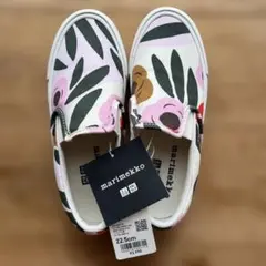Marimekko x UNIQLO キャンバススリッポン 22.5cmのサムネイル