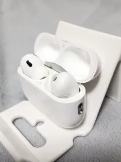 動作品！訳あり Apple AirpodsPro 第2世代 ホワイト A2700