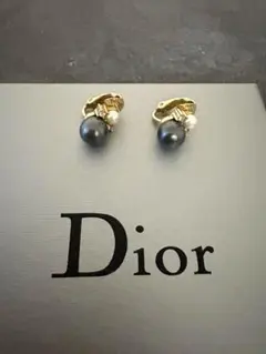 ディオール　パール　イヤリング