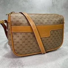 ✨美品✨GUCCI GG ショルダーバッグ ブラウン ベージュ ロゴ レザー金具のサムネイル