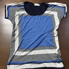 定価3万円　モンクレール　Tシャツ