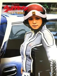 ひし美ゆり子　友里アンヌ隊員　ウルトラマンセブン　ポスター　同柄2枚セット ひし美ゆり子 友里アンヌ隊員 ウルトラマンセブン ポスター 同柄