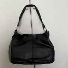 バルコス 黒色のショルダーバッグのサムネイル