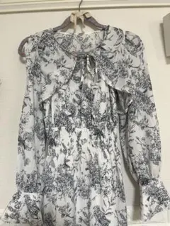 NICE CLAUP花柄ワンピース
