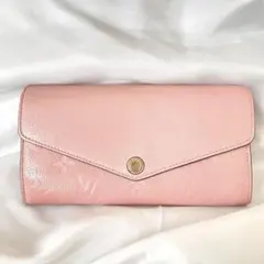 Item thumbnail for item 326bcb6d-f230-47ce-8111-1263664532d0