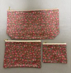 いちご柄ポーチ3点セット　ハンドメイド　新品未使用