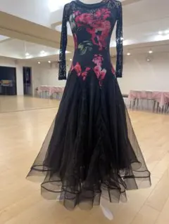 studio展示品　お値下げ 新品入荷 社交ダンス 花柄 レース 長袖　Mサイズのサムネイル