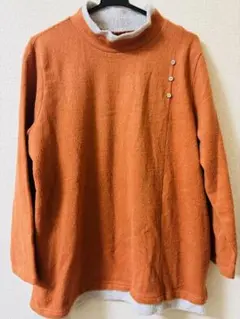 オレンジ タートルネック 長袖 トップス