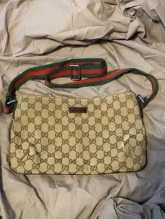 GUCCI グッチ ショルダーバッグ シェリーライン サコッシュのサムネイル