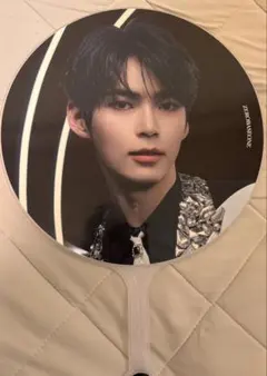 Item thumbnail for item 96a987d9-64ae-456e-aa3b-ee717c192586