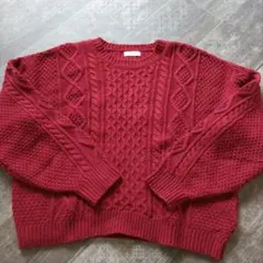 hyphen world gallery Red Label 赤 長袖セーター