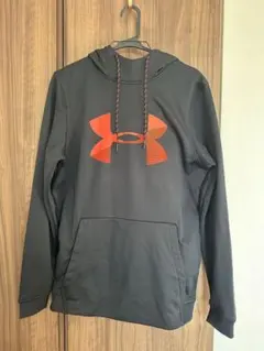 て*ん様 Under Armour 黒パーカー　ユニセックス