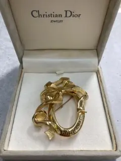 3041 極美品✨Dior ブローチ CD ロゴ 希少 刻印 - メルカリ