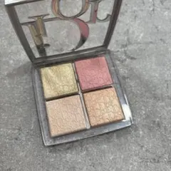 ディオール　バックステージ　グロウ　マキシマイザー　パレット　004