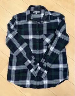 UNIQLO ネイビー・グリーンチェック長袖シャツ