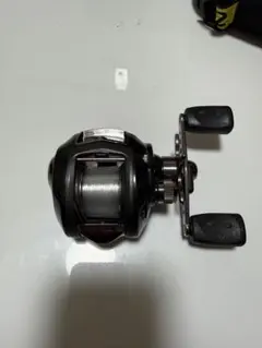Abu Garcia Revo LTX ベイトリール 値下げ交渉可能 - メルカリ