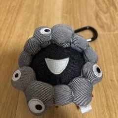 大阪万博エドウィンミャクミャク　デニムキーホルダー　フェイスマスコット