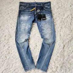 【新品 23ss XL】DSQUARED2 セクシーツイストジーンズ スケーターのサムネイル