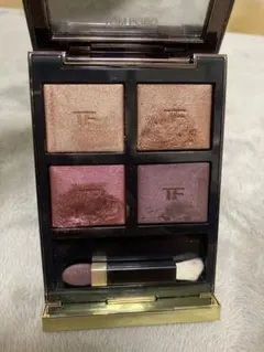 TOM FORD アイシャドウパレット