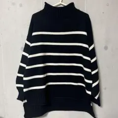 ブラックとホワイトストライプ タートルネックセーター Lサイズ