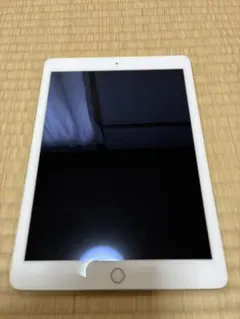 Apple iPad Air2ゴールド Wi-Fiモデル