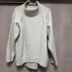 LOWRYS FARM タートルネックセーター アイボリー
