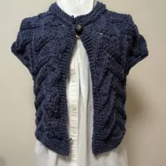 Item thumbnail for item fe18f8d7-6cd0-4f74-9f7d-55b7f24567fb