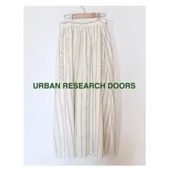 □URBAN RESEARCH DOORS□ ストライプスカート