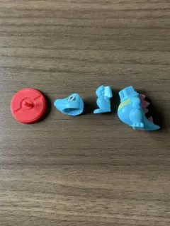 【新品未使用】ポケットモンスター チョコエッグ 旅立ちの3匹 ワニノコ