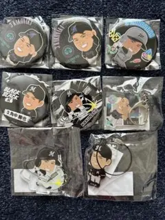 千葉ロッテマリーンズ　角中勝也　アクリルキーホルダースタンド缶バッジ
