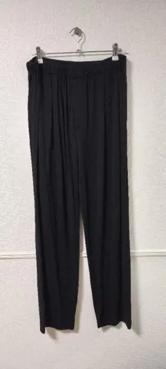 WRAPINKNOT ウール100% ハーフパンツ ブラック サイズ4のサムネイル