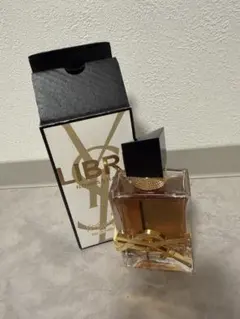 イヴサンローラン 香水 リブレ