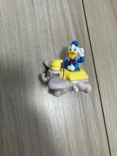 ドナルドダック ダンボ フィギュア