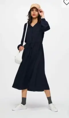 GU ウエストリボンワンピース S ブラック　長袖 ロング 上品