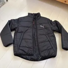 【新品、未使用】PUMA 黒 ダウンジャケット サイズ140
