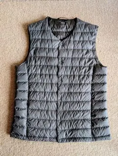 UNIQLO ウルトラライト ダウン コンパクトベスト メンズM