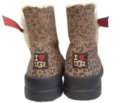 UGG ヒョウ柄ムートンブーツのサムネイル