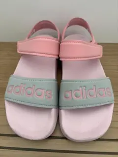adidas キッズ サンダル ピンク(20センチ)のサムネイル