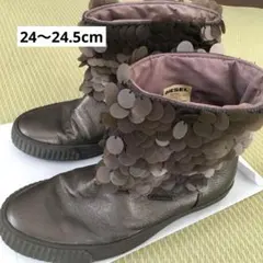 Item thumbnail for item e87c74de-0d1f-4459-80b0-fcb727531826