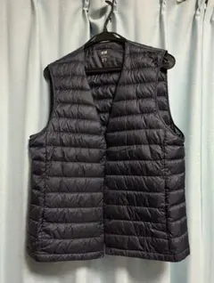 UNIQLOメンズ〈ウルトラライトダウン コンパクトベスト〉撥水【ネイビー/M】
