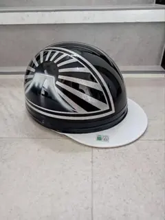 Item thumbnail for item 35bead2f-cedf-4bf0-8b72-cec1ece03b6b